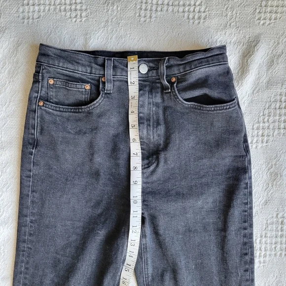 Denim Forum The Twiggy High Rise Flare 28L High-Waisted Flared Jeans- Black - Picture 8 of 12